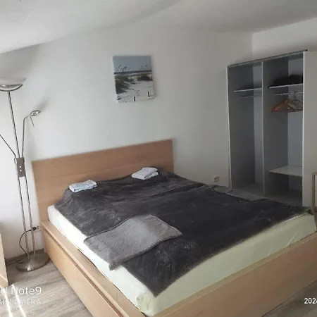 Апартаменты Ferienwohnung Zentrumsnah Шверин