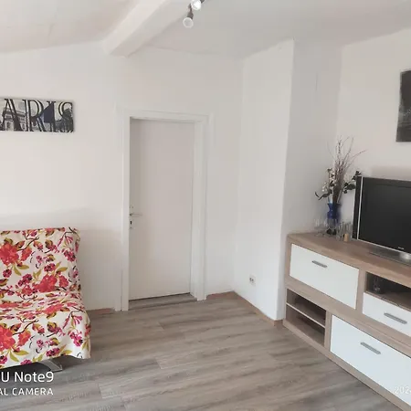 Ferienwohnung Zentrumsnah Шверин